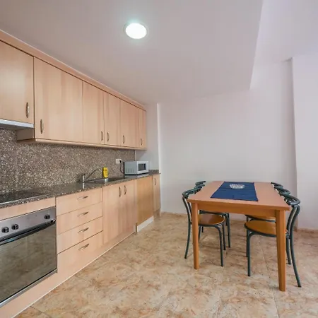 Ar Santa Anna Ii Apartment *